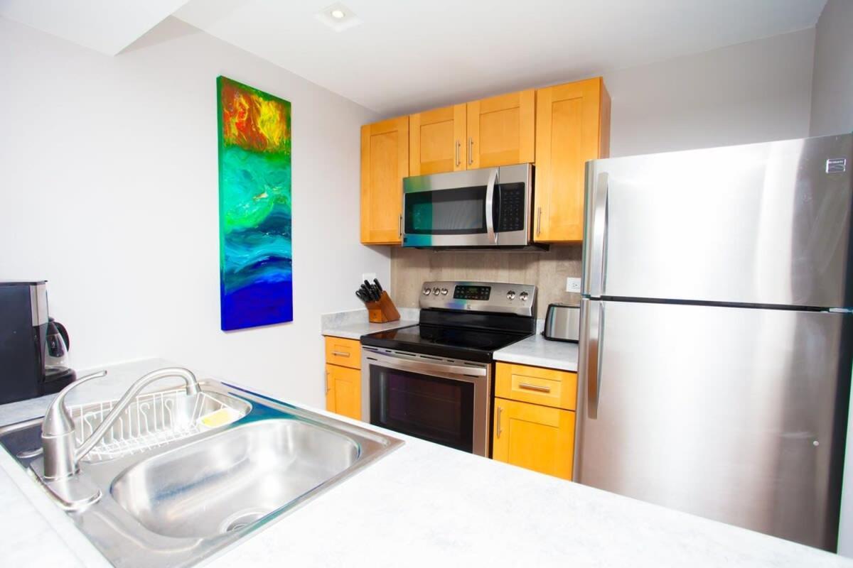 2Br Gem Ocean Front Building Isla Verde Beach San Juan Kültér fotó