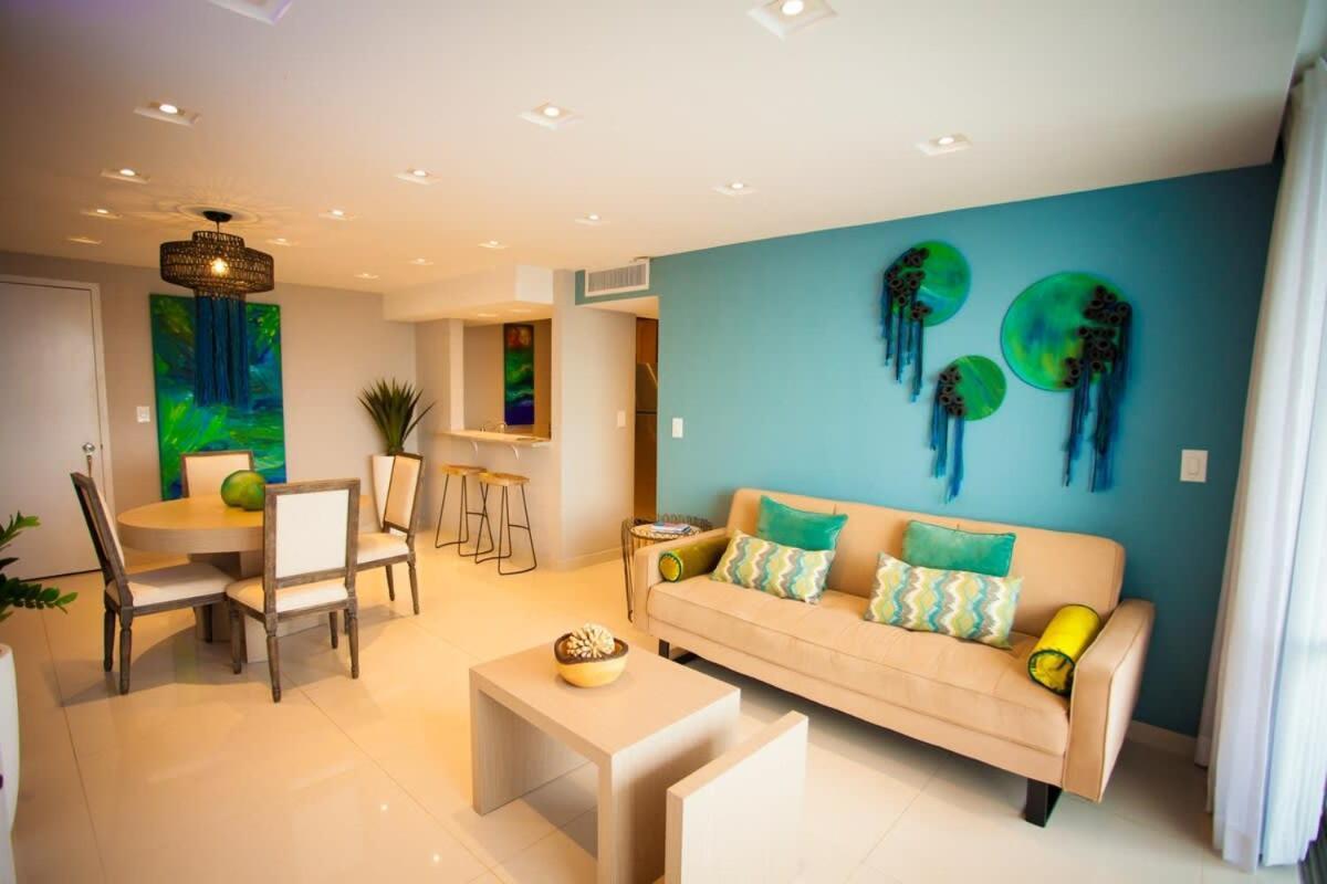 2Br Gem Ocean Front Building Isla Verde Beach San Juan Kültér fotó