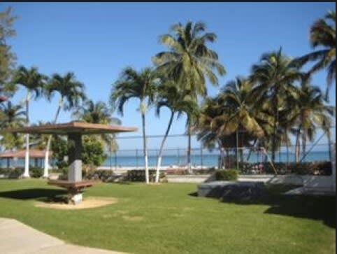 2Br Gem Ocean Front Building Isla Verde Beach San Juan Kültér fotó