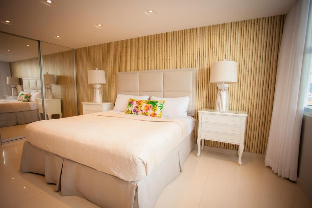 2Br Gem Ocean Front Building Isla Verde Beach San Juan Kültér fotó